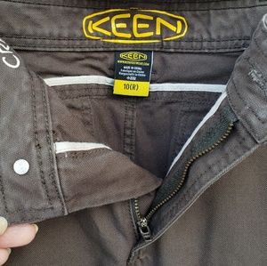 Keen Cargo pants military green size 10